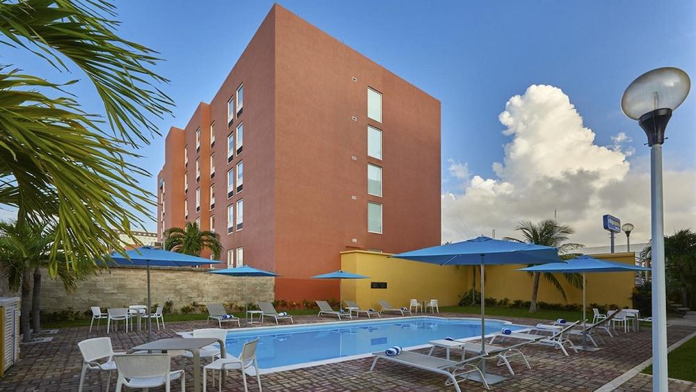 City Express By Marriott Cancún Zewnętrze zdjęcie