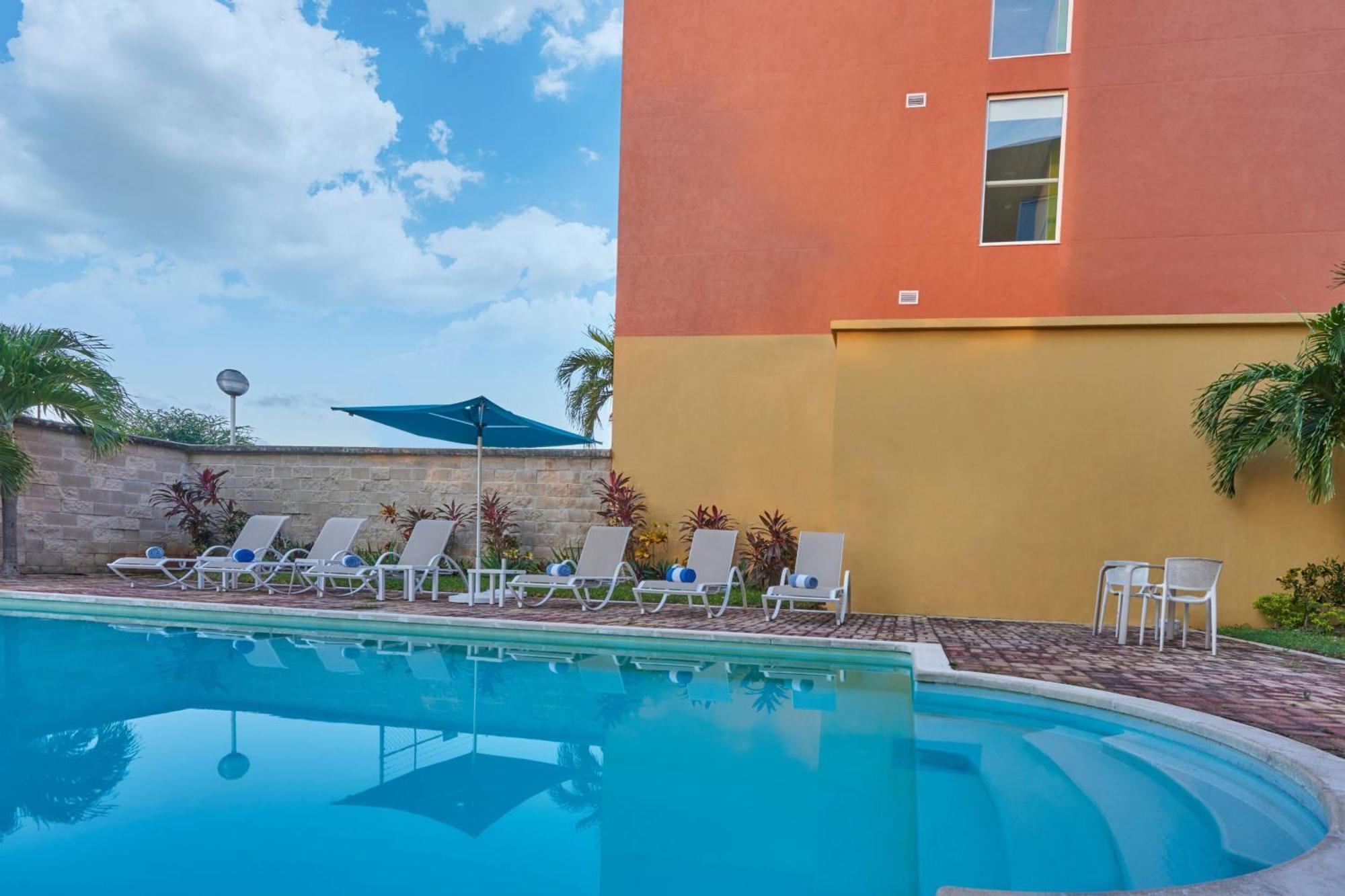 City Express By Marriott Cancún Zewnętrze zdjęcie