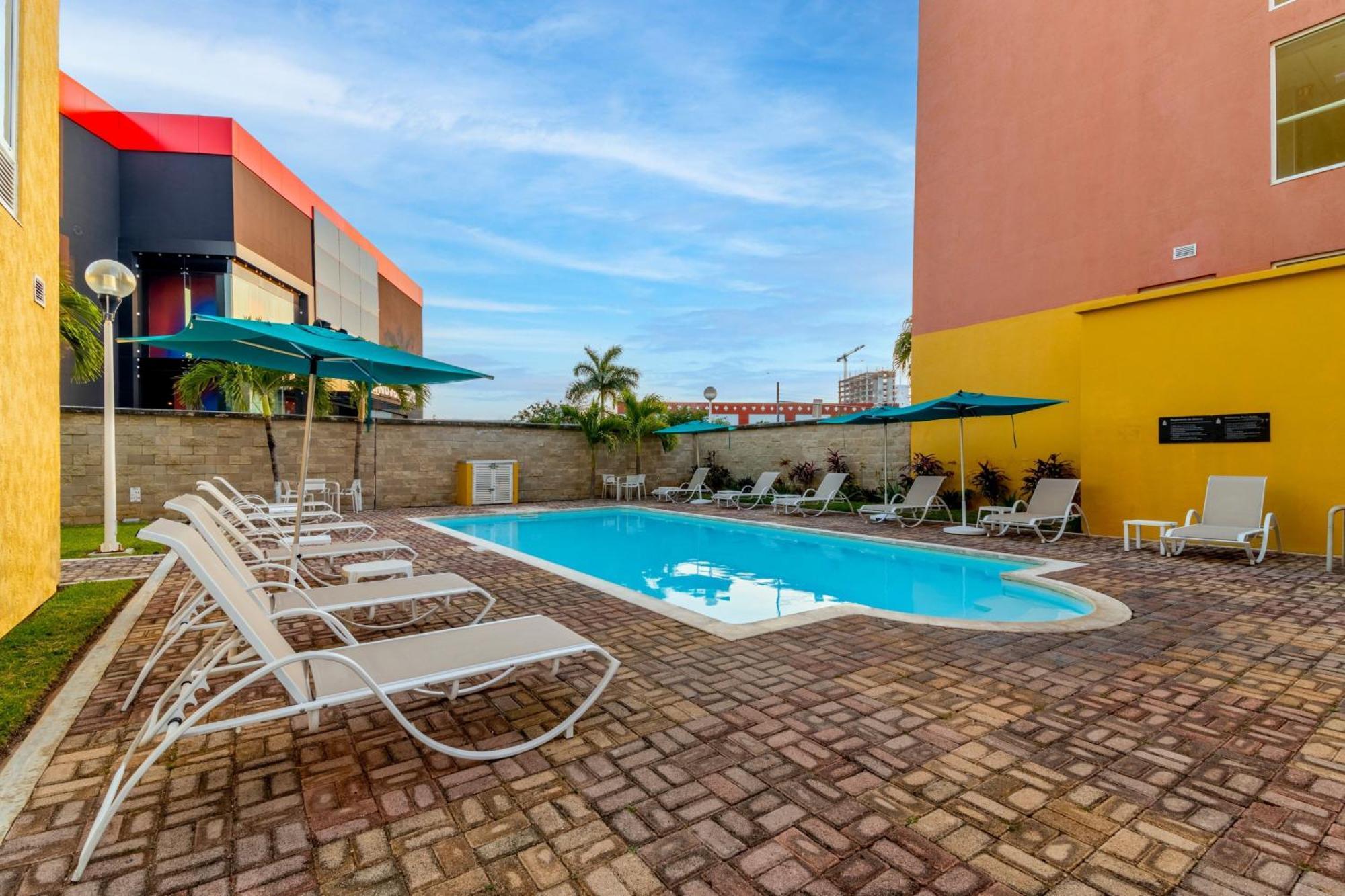 City Express By Marriott Cancún Zewnętrze zdjęcie
