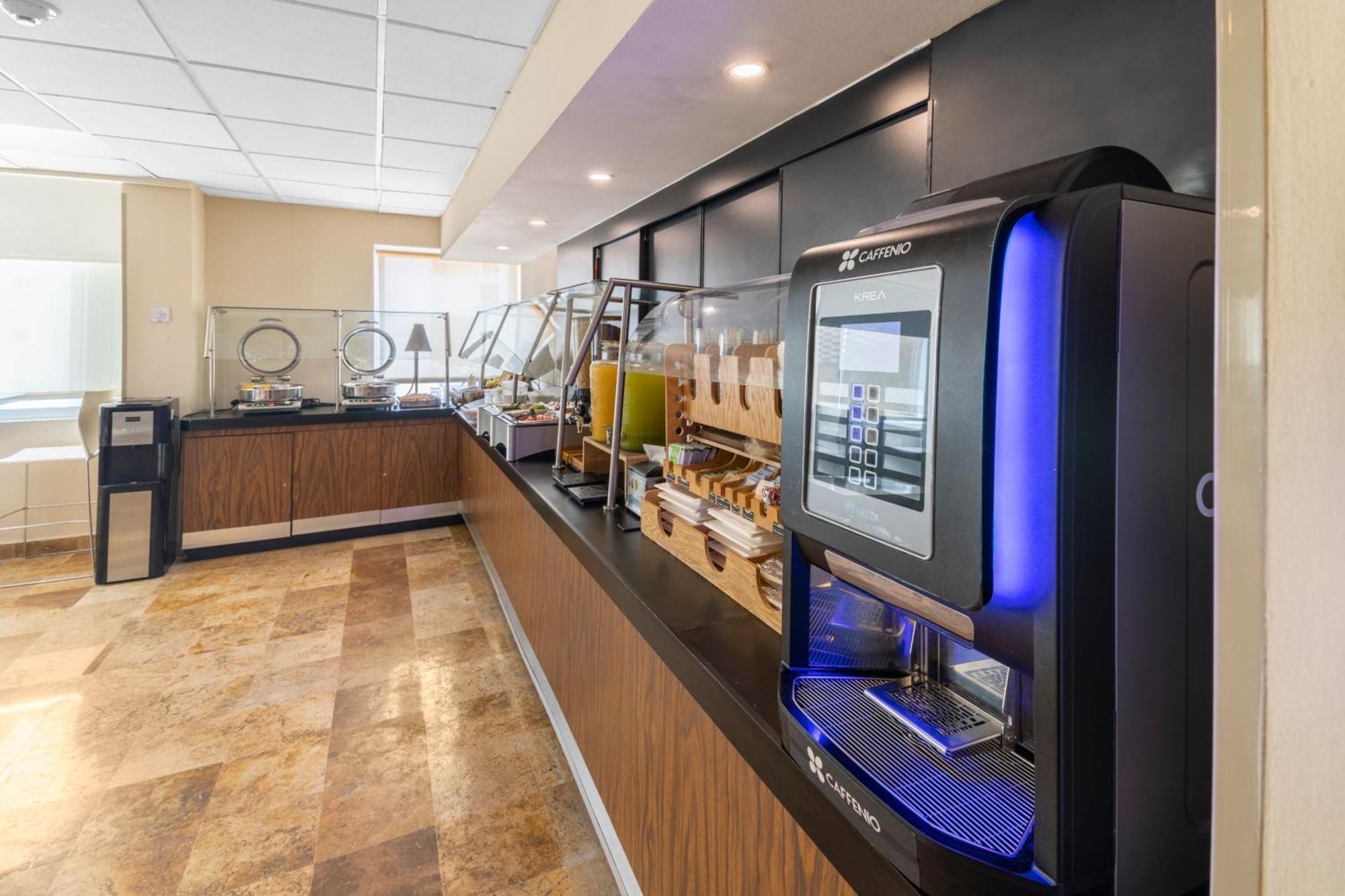 City Express By Marriott Cancún Zewnętrze zdjęcie