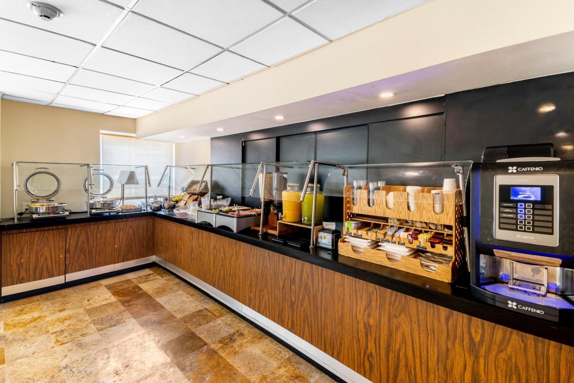 City Express By Marriott Cancún Zewnętrze zdjęcie